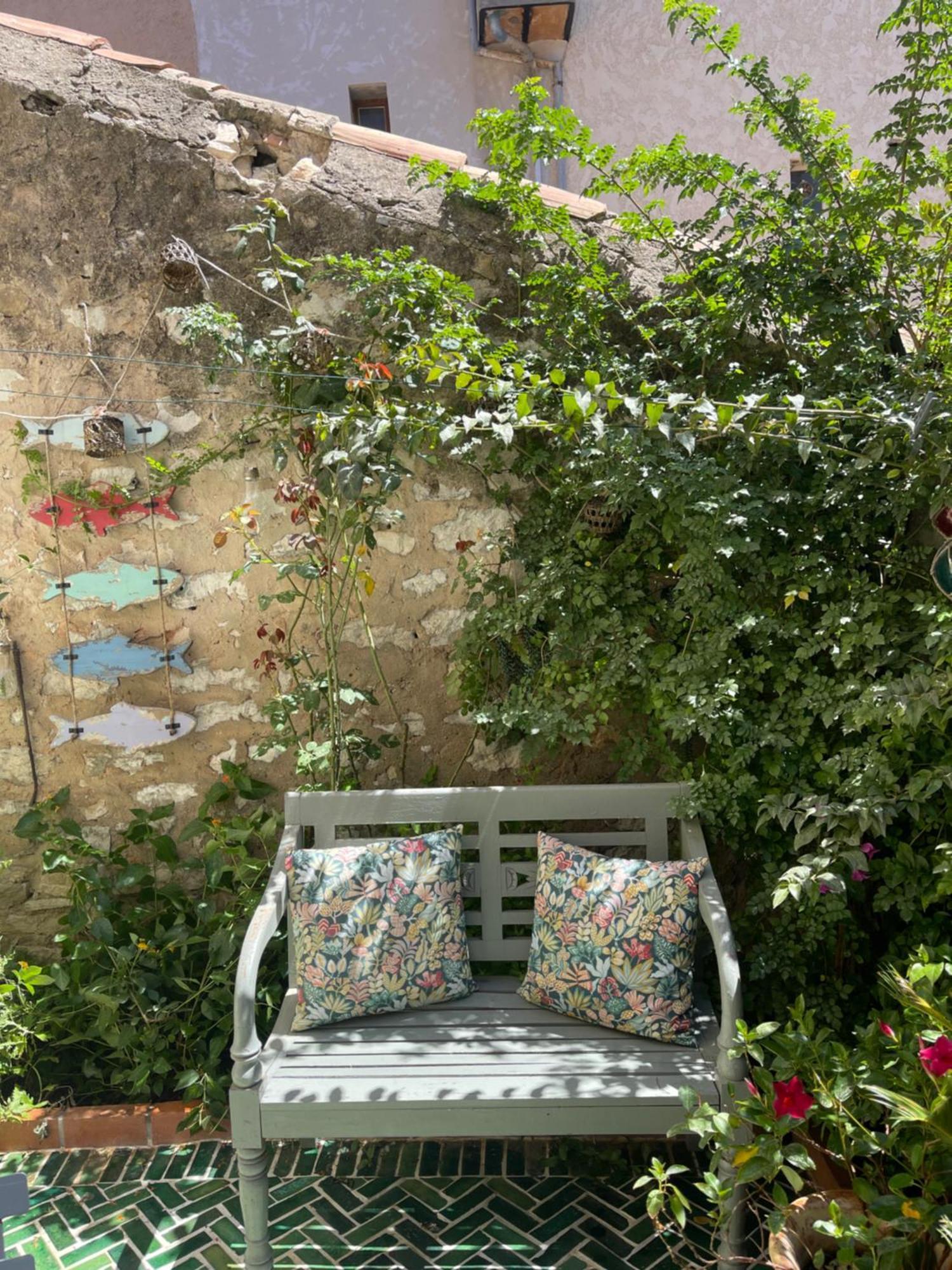 Petit Patio - 2 - Centre - Climatisation Apartment Cassis